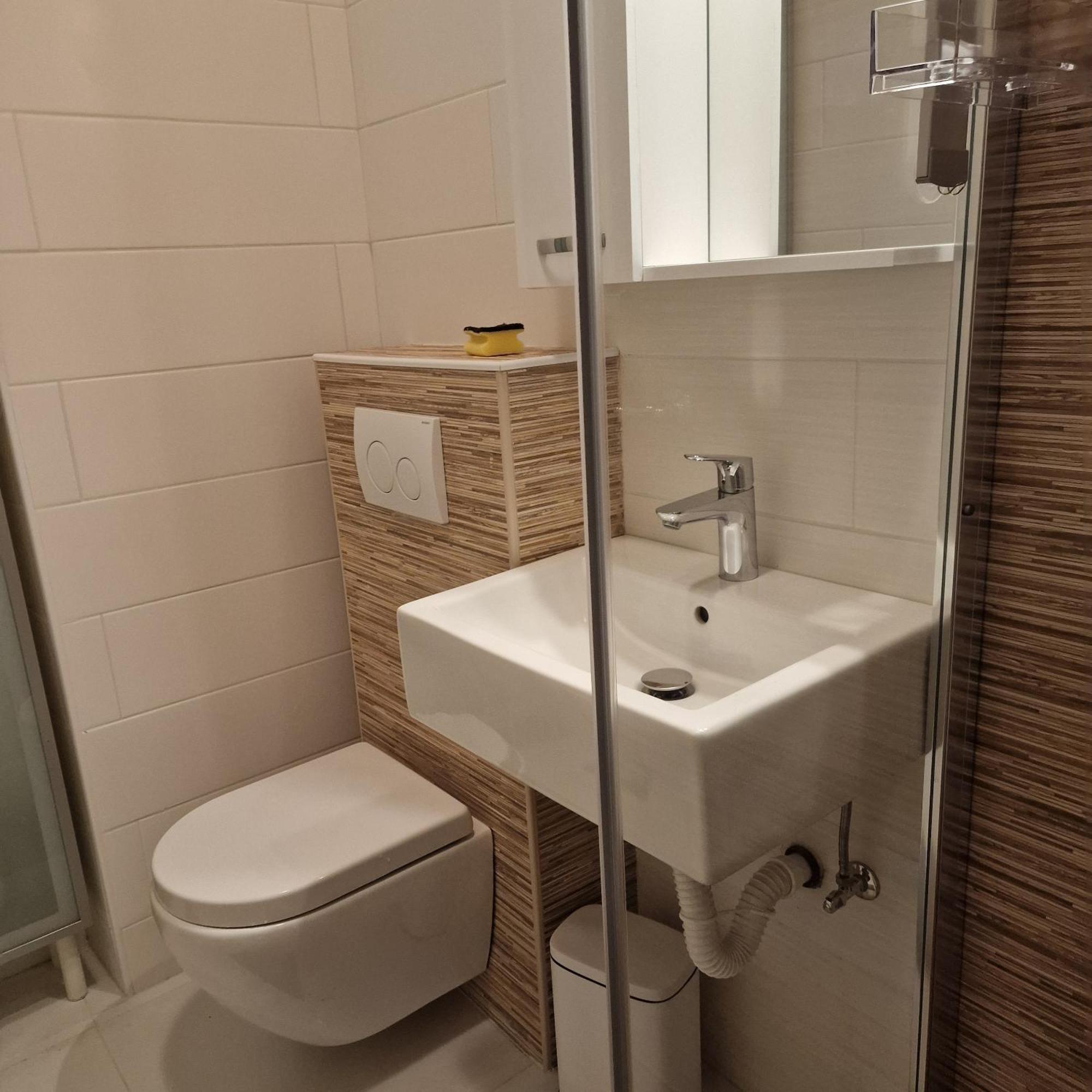 Apartman A7 Njivice Buitenkant foto